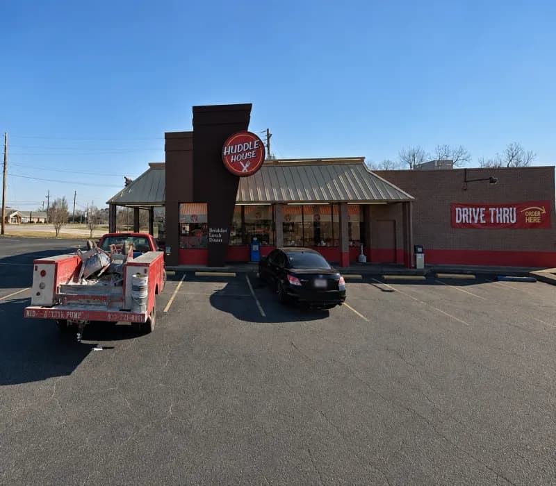Huddle House 24/7 Restaurant Next Door